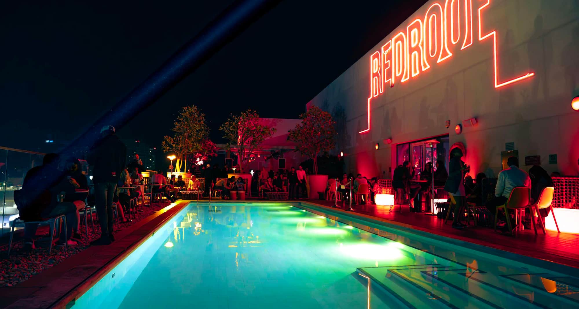 Radisson RED Dubai Silicon Oasis - REDRoof Bar