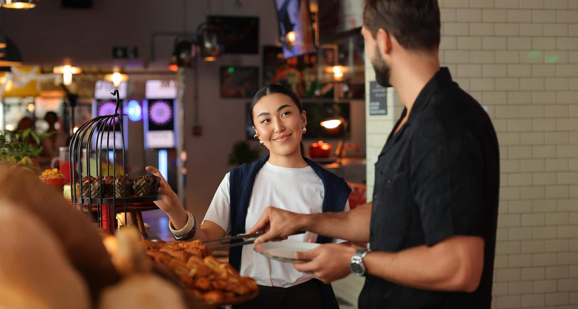 Radisson RED Dubai Silicon Oasis - Breakfast Lifestyle