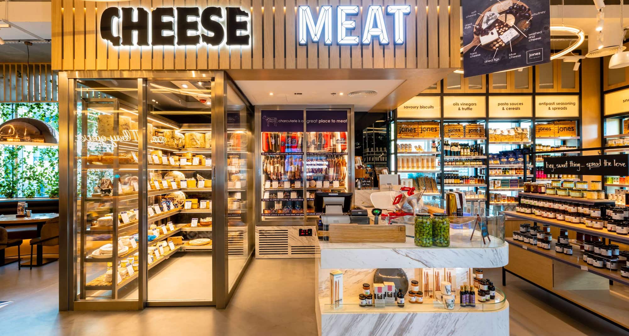 Radisson RED Silicon Oasis - 5_Interior_JTG