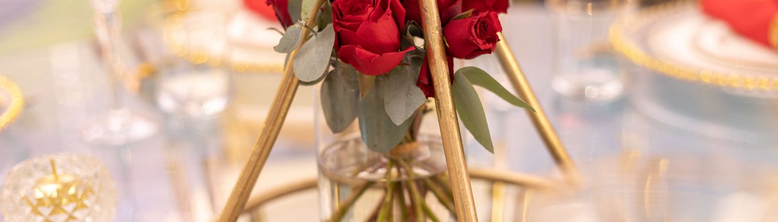 Radisson RED Silicon Oasis - Detalles de decoración de boda