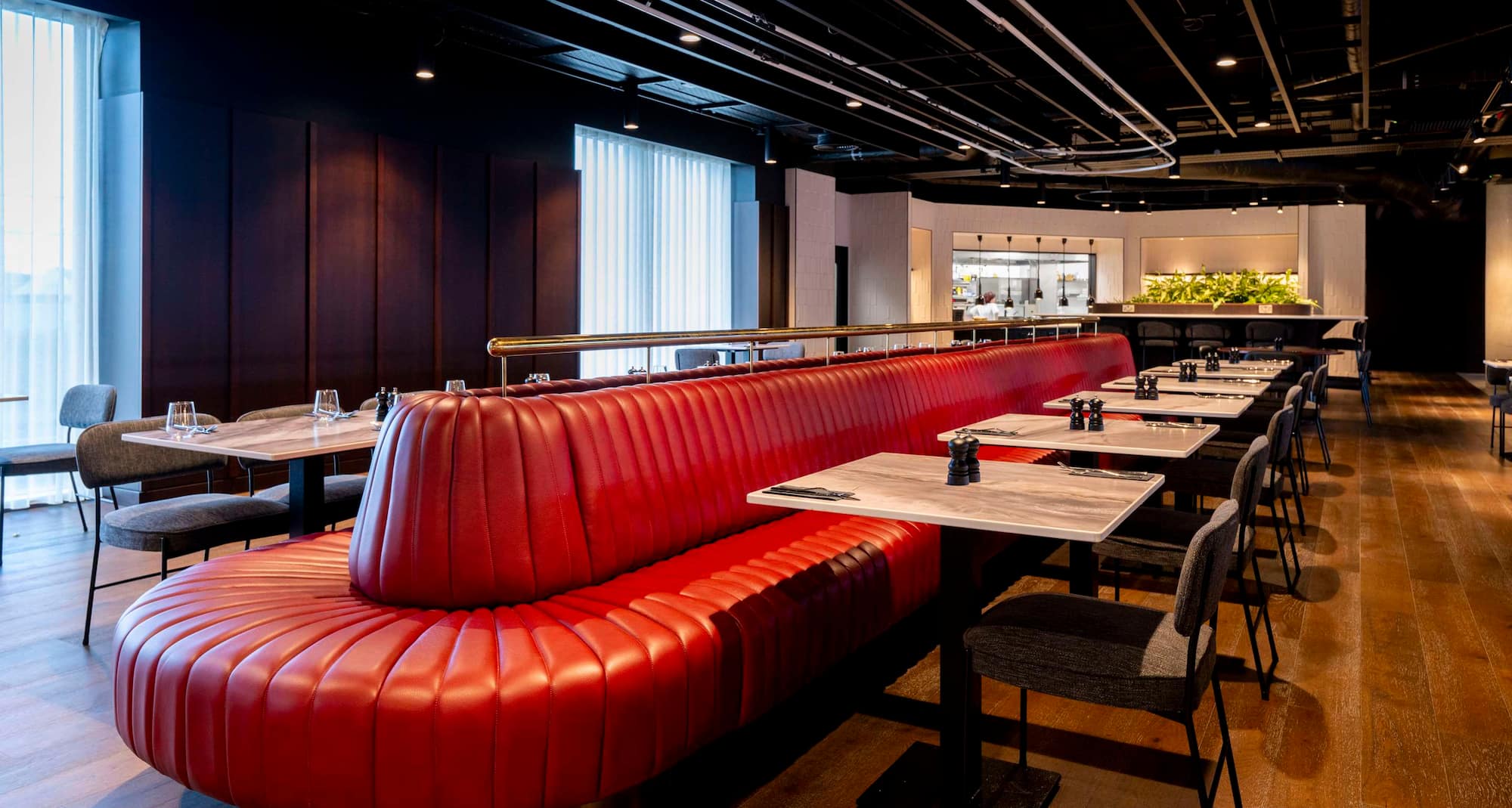 Radisson RED Galway - The Claddagh Bar and Grill