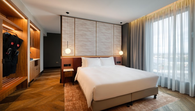 Radisson RED Galway - Suite