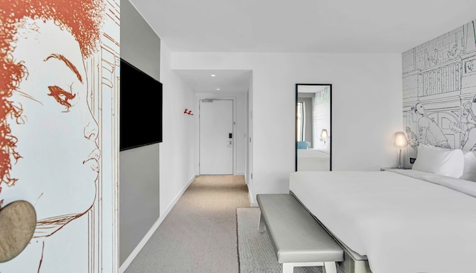 Radisson RED Glasgow - Standard room