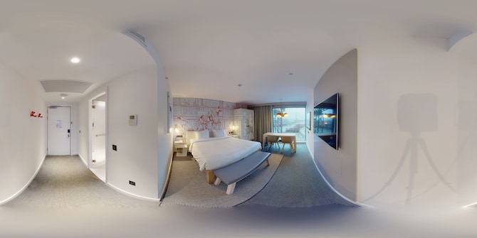 Radisson RED Glasgow - Superior Room - Hydro View