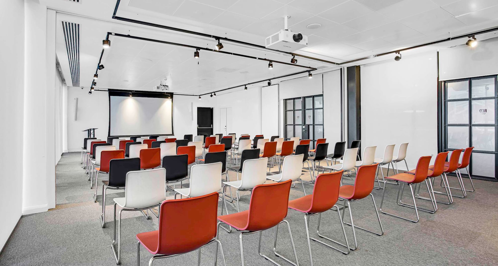 Radisson RED Glasgow - M amp E Studio  Theatre