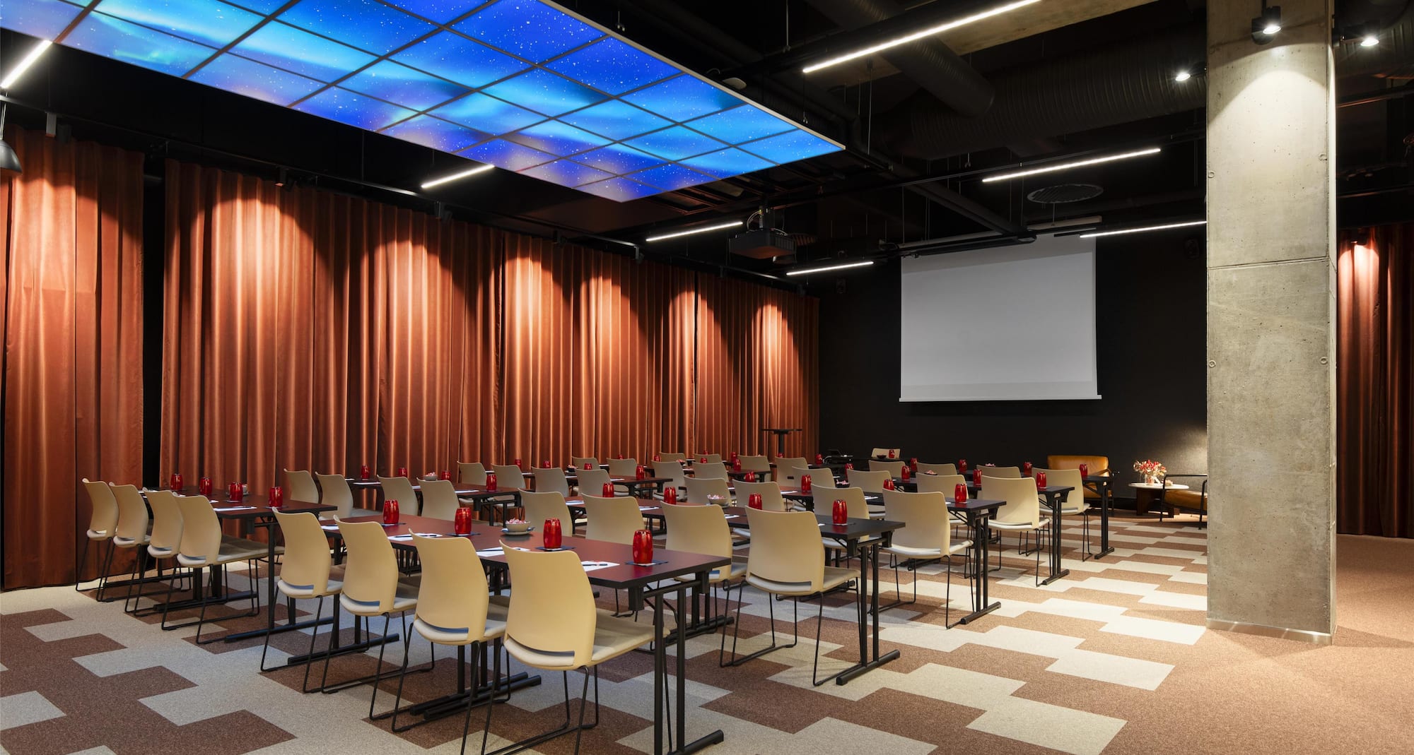 Radisson RED Helsinki - Meeting room Basement