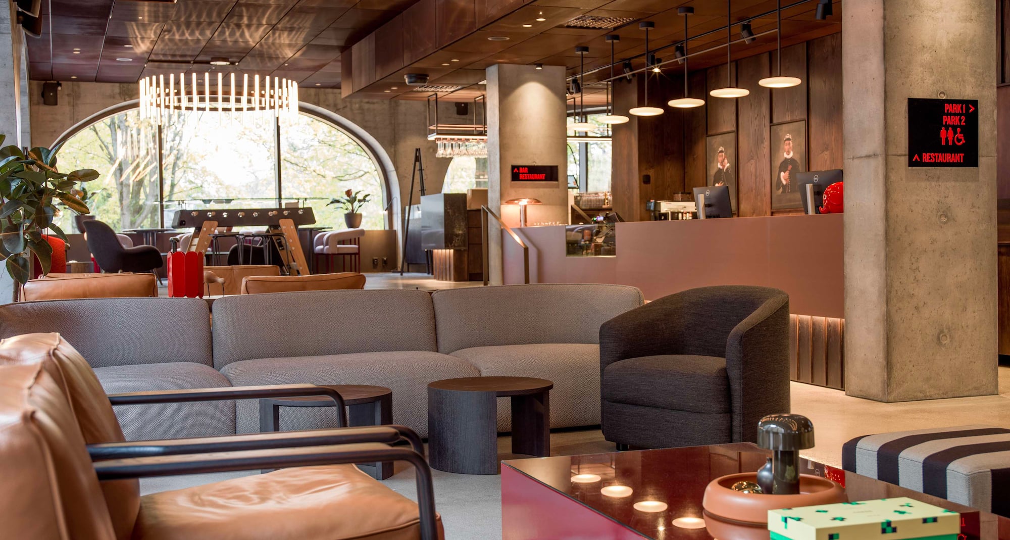 Radisson RED Helsinki - Reception
