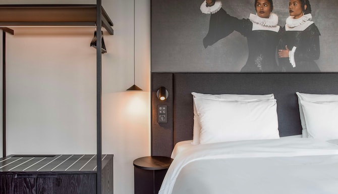 Radisson RED Helsinki - Sviitti