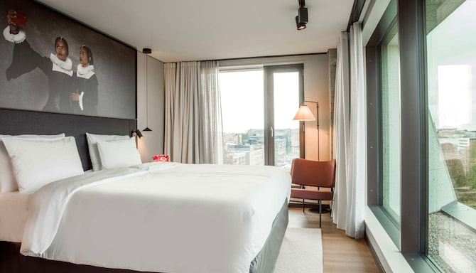 Radisson RED Helsinki - Sviitti