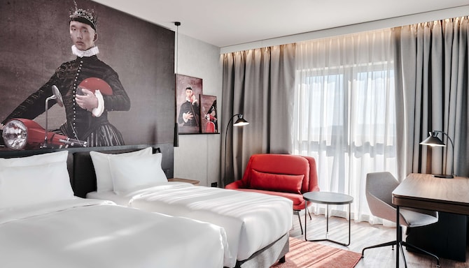 Radisson RED Hotel & Radisson RED Apartments, Krakow - Gaestezimmer