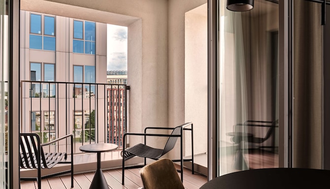 Radisson RED Hotel & Radisson RED Apartments, Krakow - Gaestezimmer