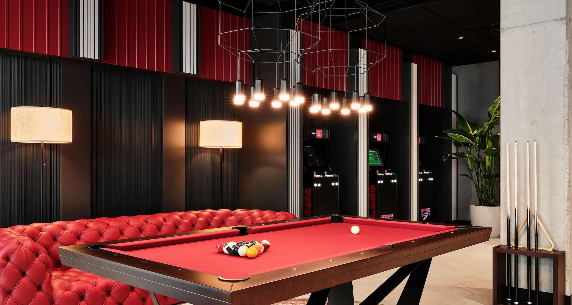 Radisson RED Hotel & Radisson RED Apartments, Krakow - Lobby