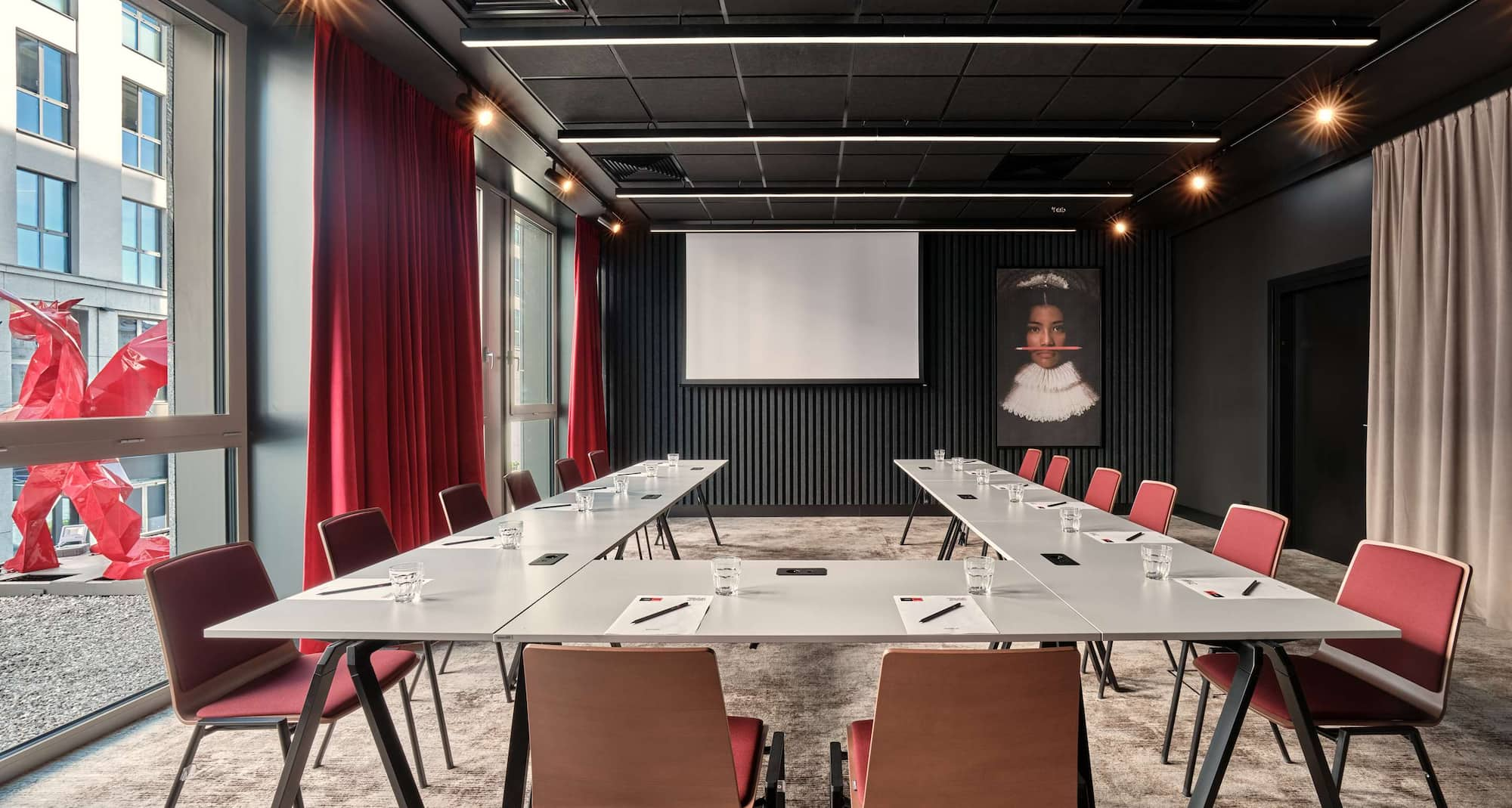 Radisson RED Hotel and Radisson RED Apartments, Krakow - Milano 2 Meeting Room