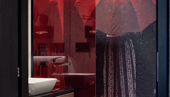 Radisson RED Hotel & Radisson RED Apartments, Krakow - Suite Bad