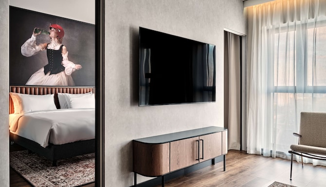 Radisson RED Hotel & Radisson RED Apartments, Krakow - Suite