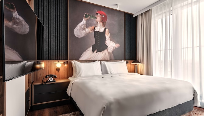 Radisson RED Hotel & Radisson RED Apartments, Krakow - Suite