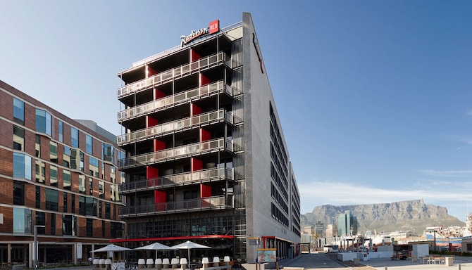 Radisson RED Hotel, VandA Waterfront, Cape Town - Außenbereich