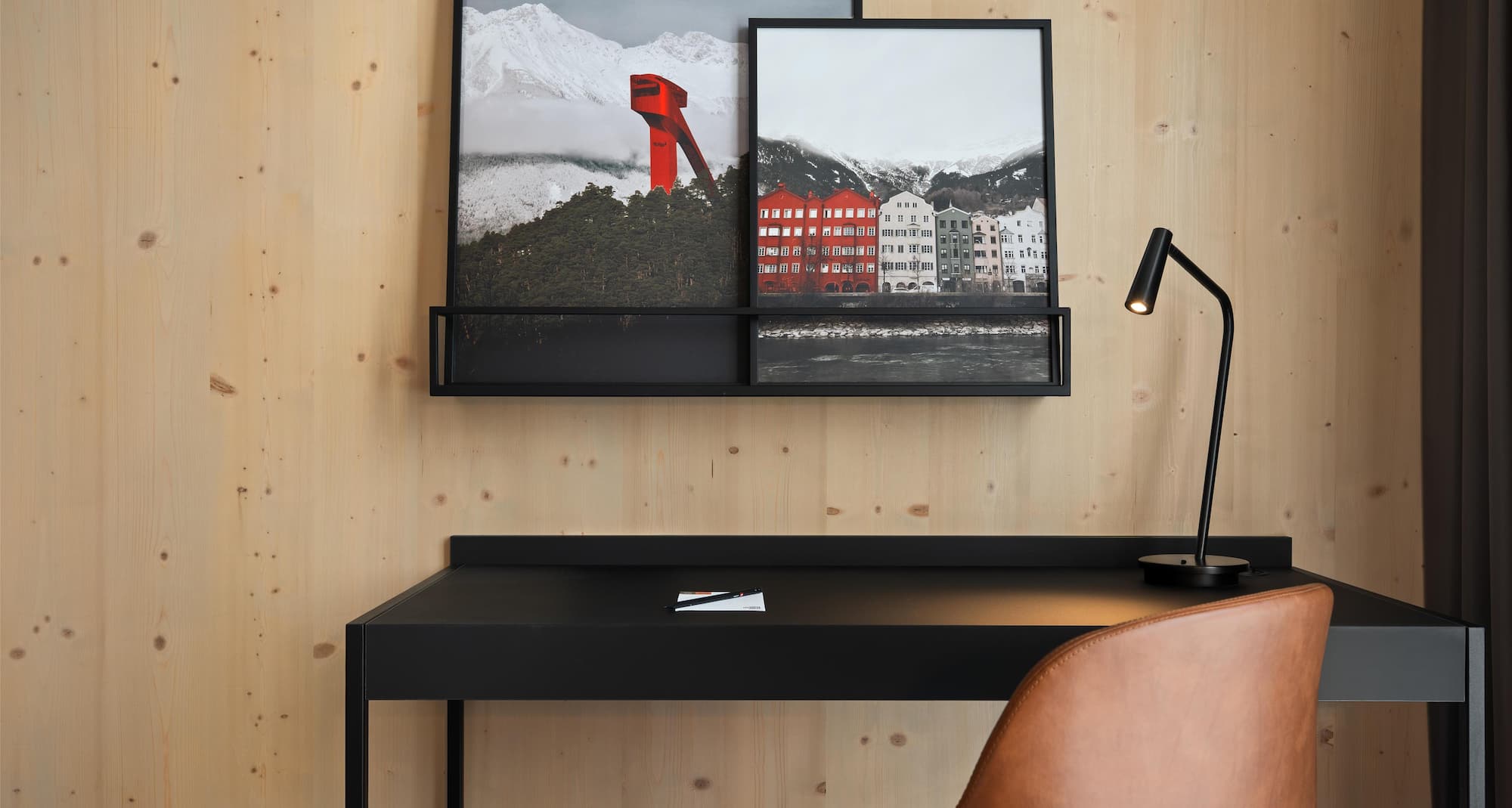 Radisson RED Innsbruck - Guest Room