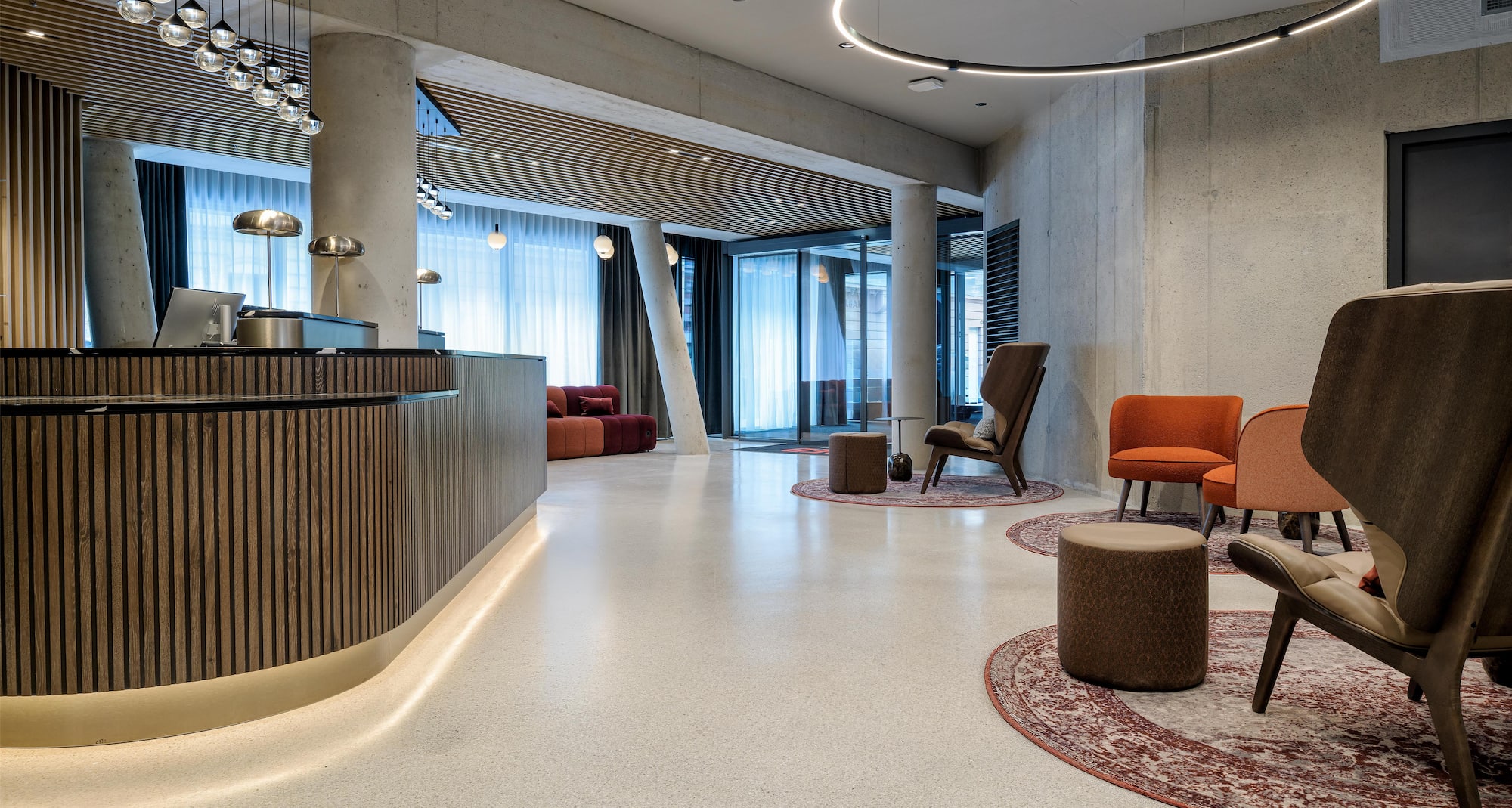 Radisson RED Innsbruck - Lobbyansicht