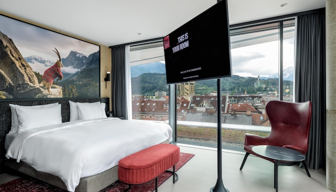 Radisson RED Innsbruck - Suite