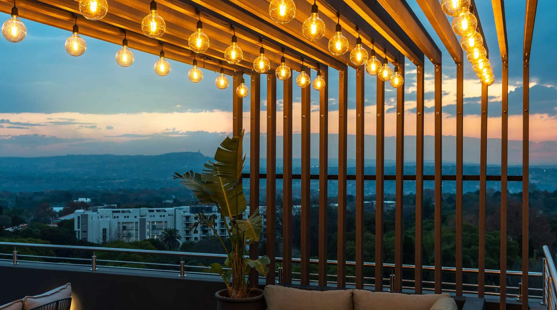 Radisson RED Johannesburg Rosebank - RED Roof Bar + Terrace