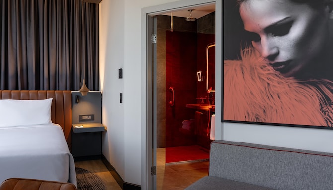 Radisson RED Johannesburg Rosebank - Junior Suite