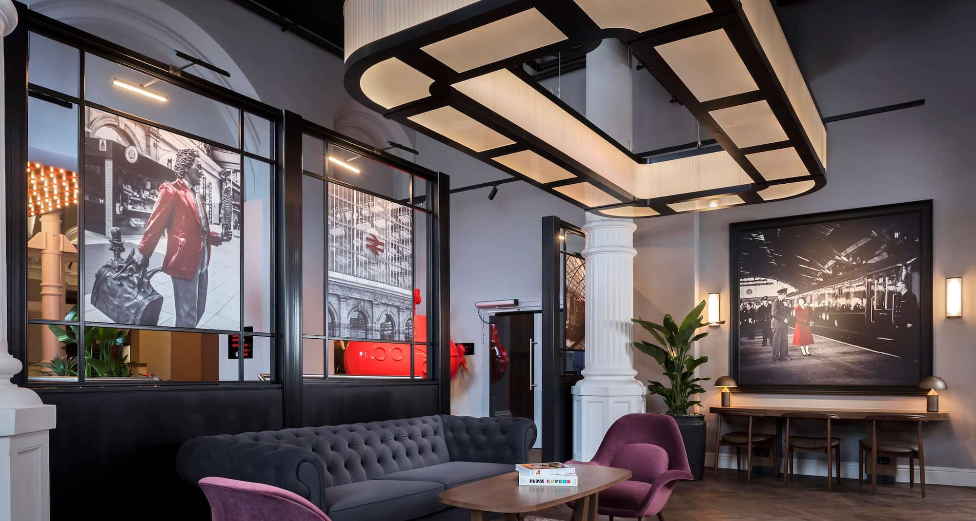 Radisson RED Liverpool - Bar