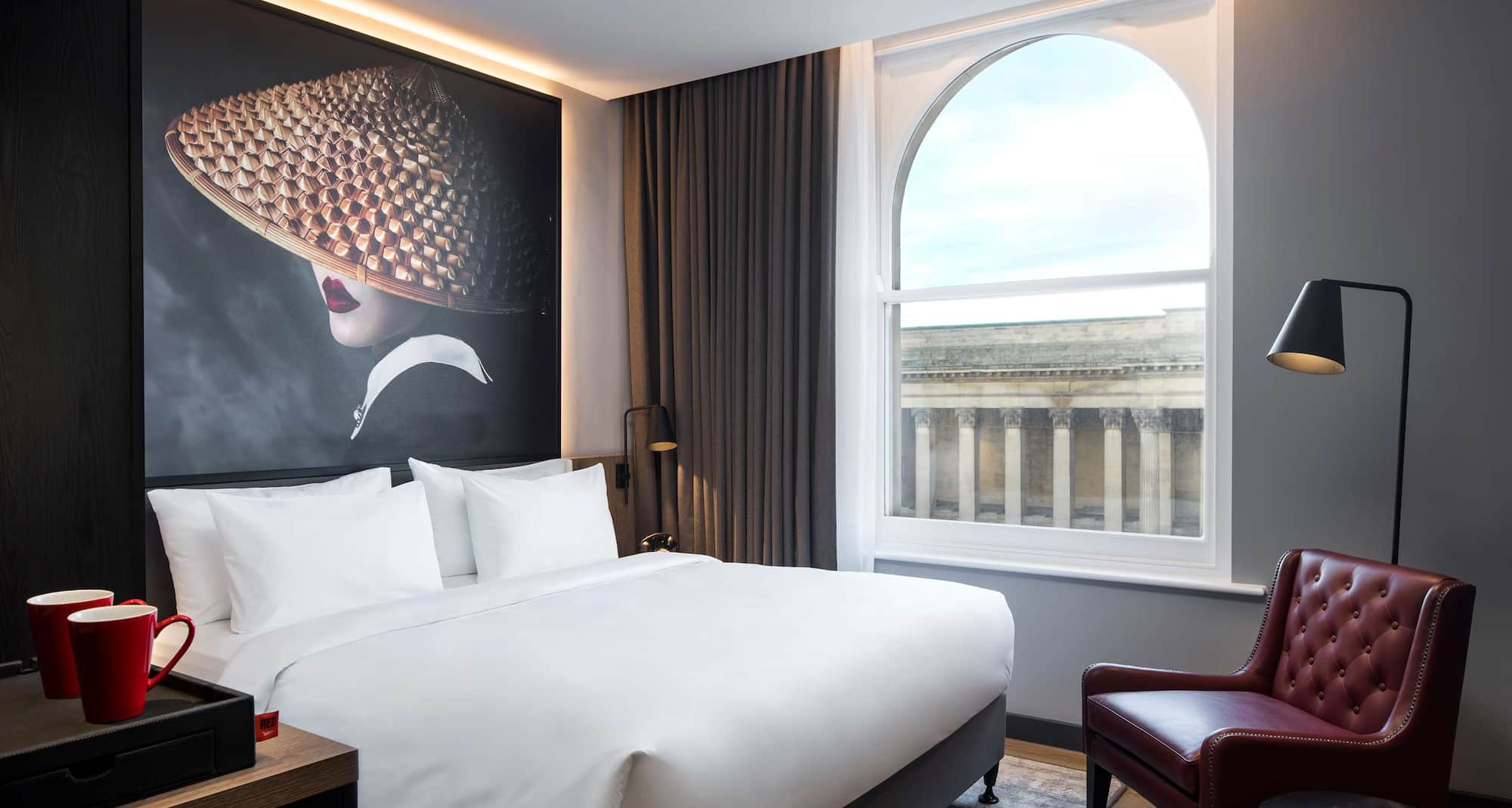 Radisson RED Liverpool - Superior Room - St Georges View