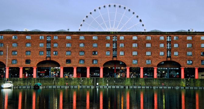 Radisson RED Liverpool - Royal Albert Dock