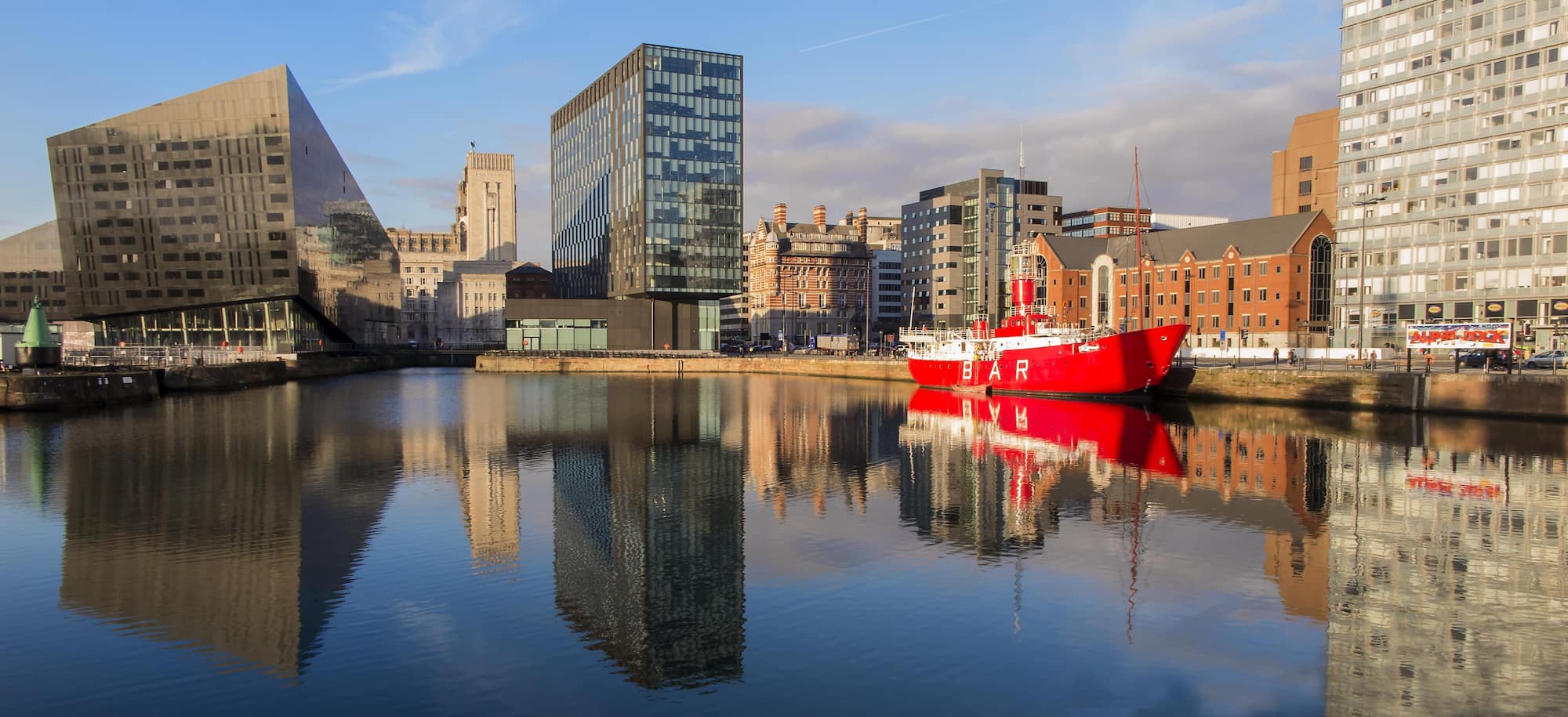 Radisson RED Liverpool - Liverpool city view