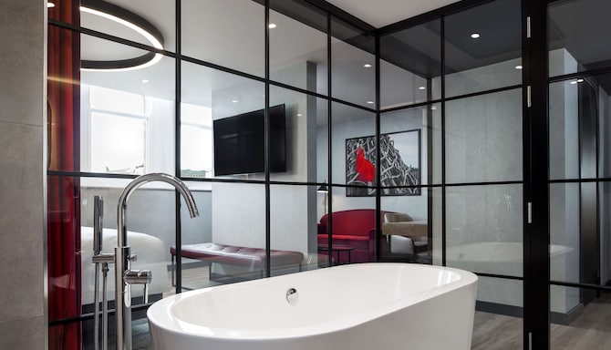 Radisson RED Liverpool - Suite badekar