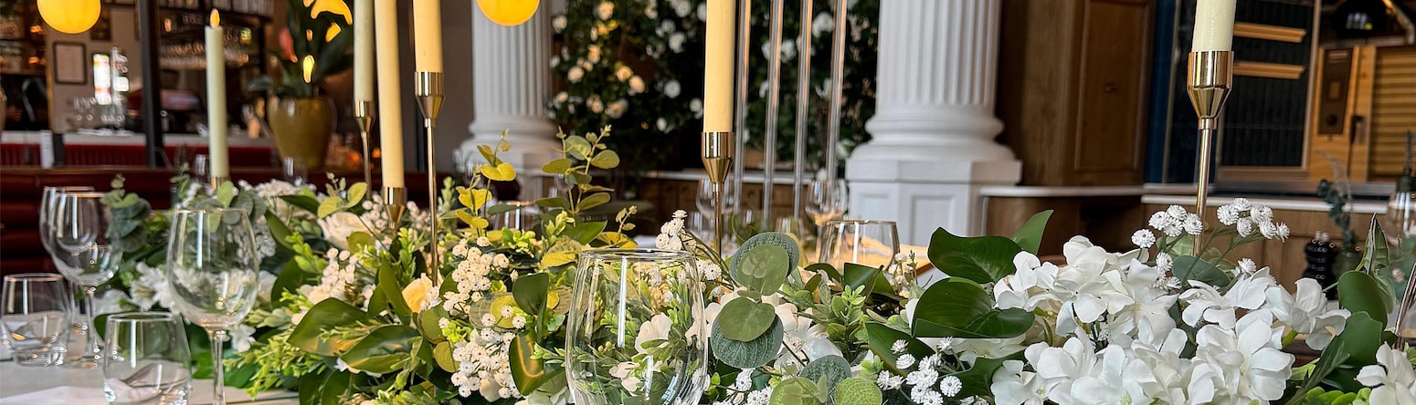 Radisson RED Liverpool - Stoke wedding set up