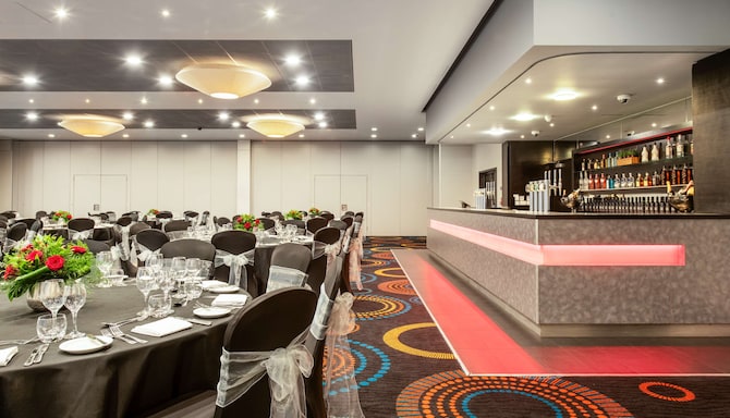 Radisson RED London Heathrow - Discover Pre-Function event space