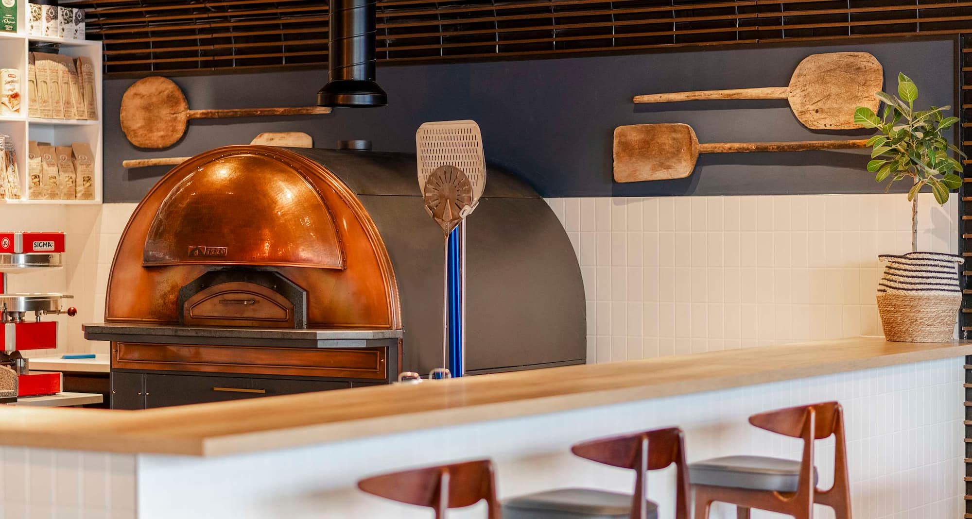 Radisson RED London Heathrow - Radisson Heathrow