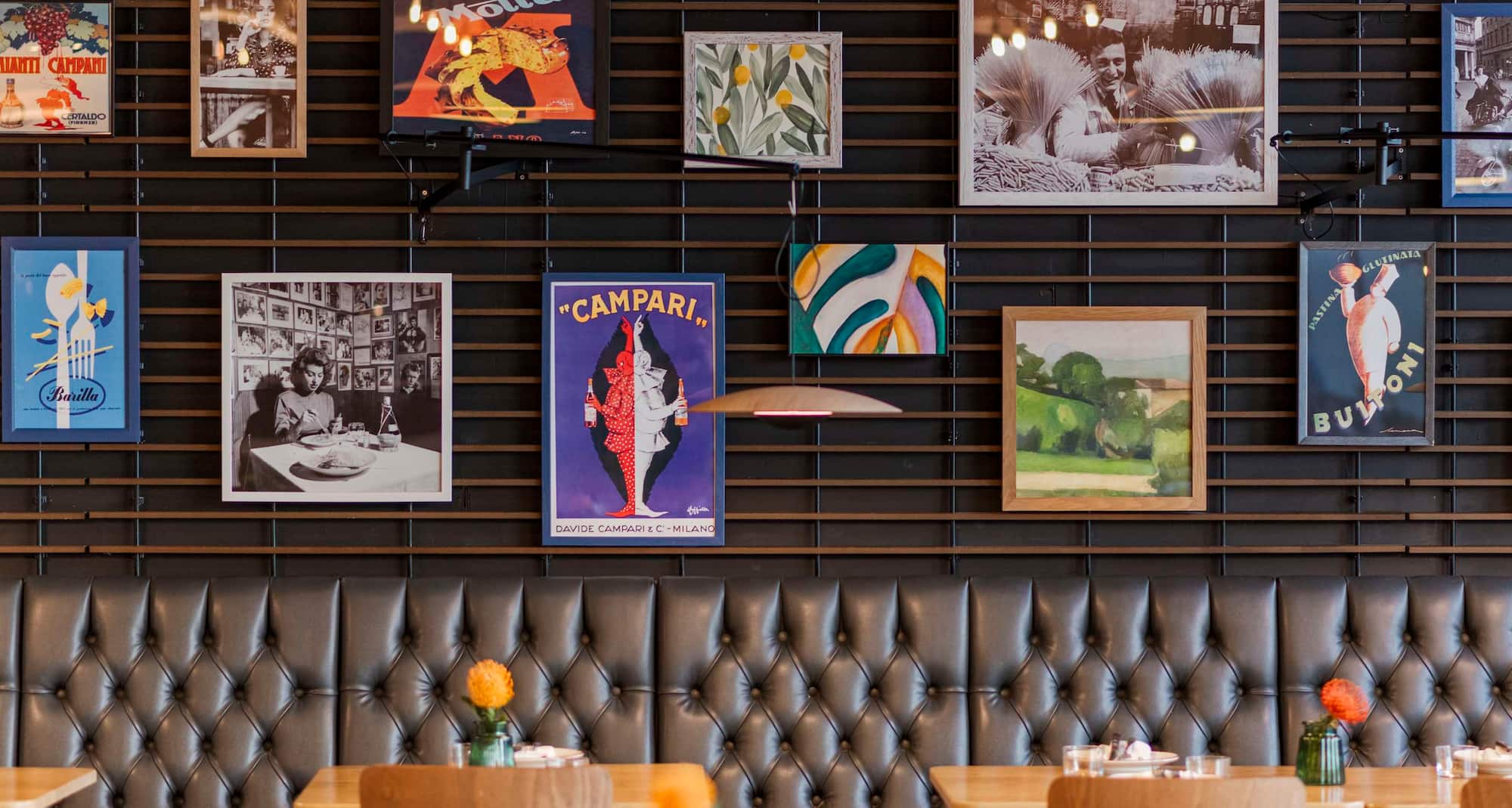 Radisson RED London Heathrow - Radisson Heathrow