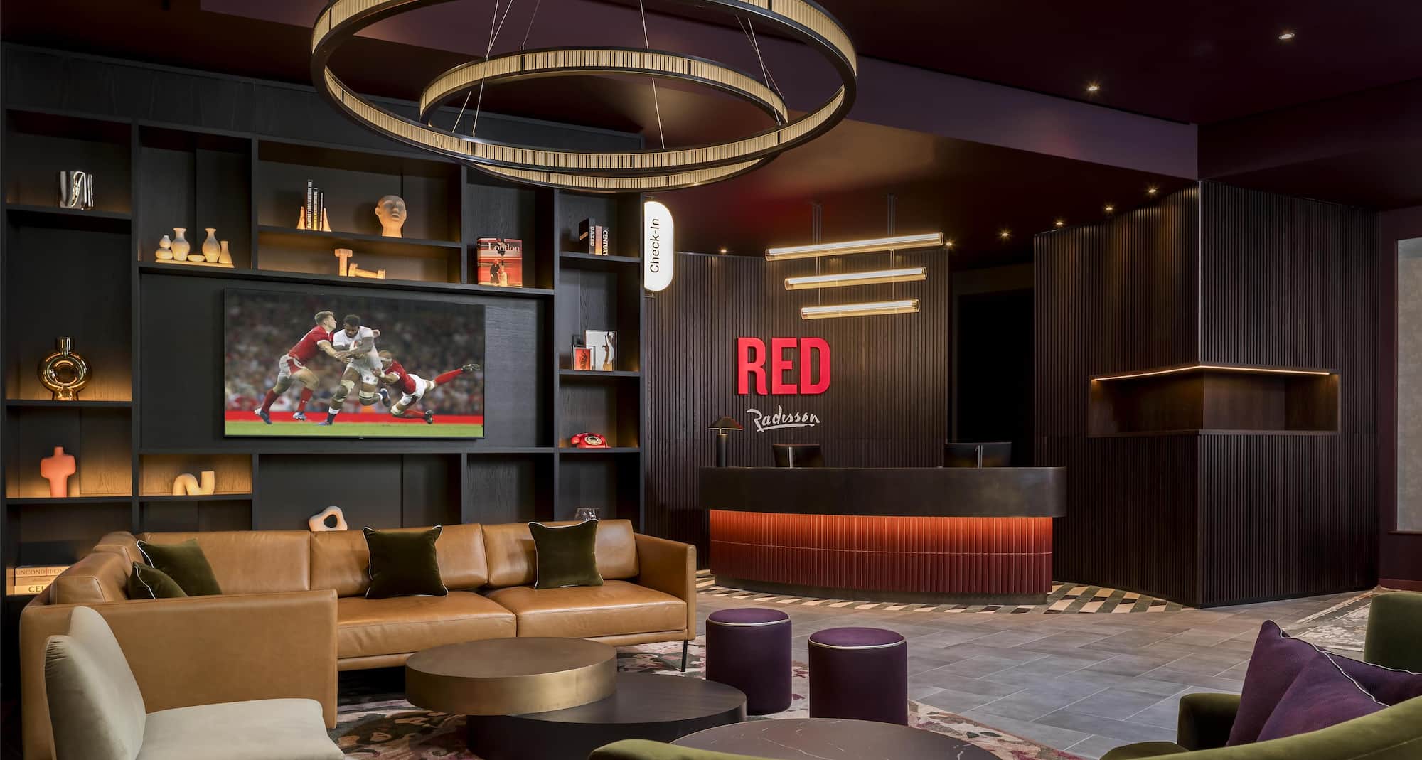 Radisson RED London Twickenham - Reception and Lobby