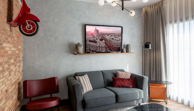 Radisson RED Madrid - Habitación familiar