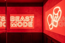 Radisson RED Madrid - Fitness center