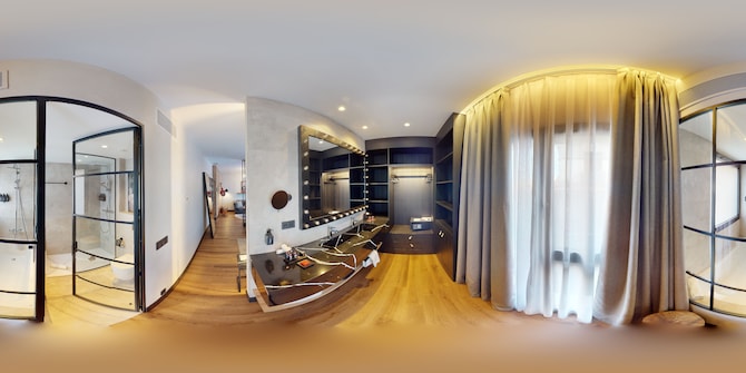 Radisson RED Madrid - Baño de la suite