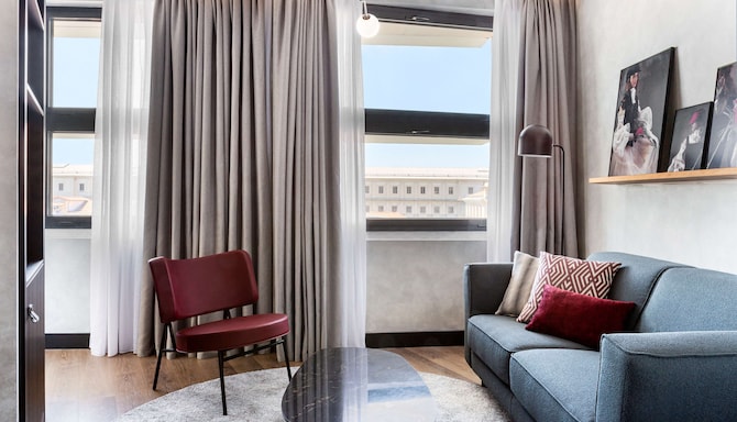 Radisson RED Madrid - Suite