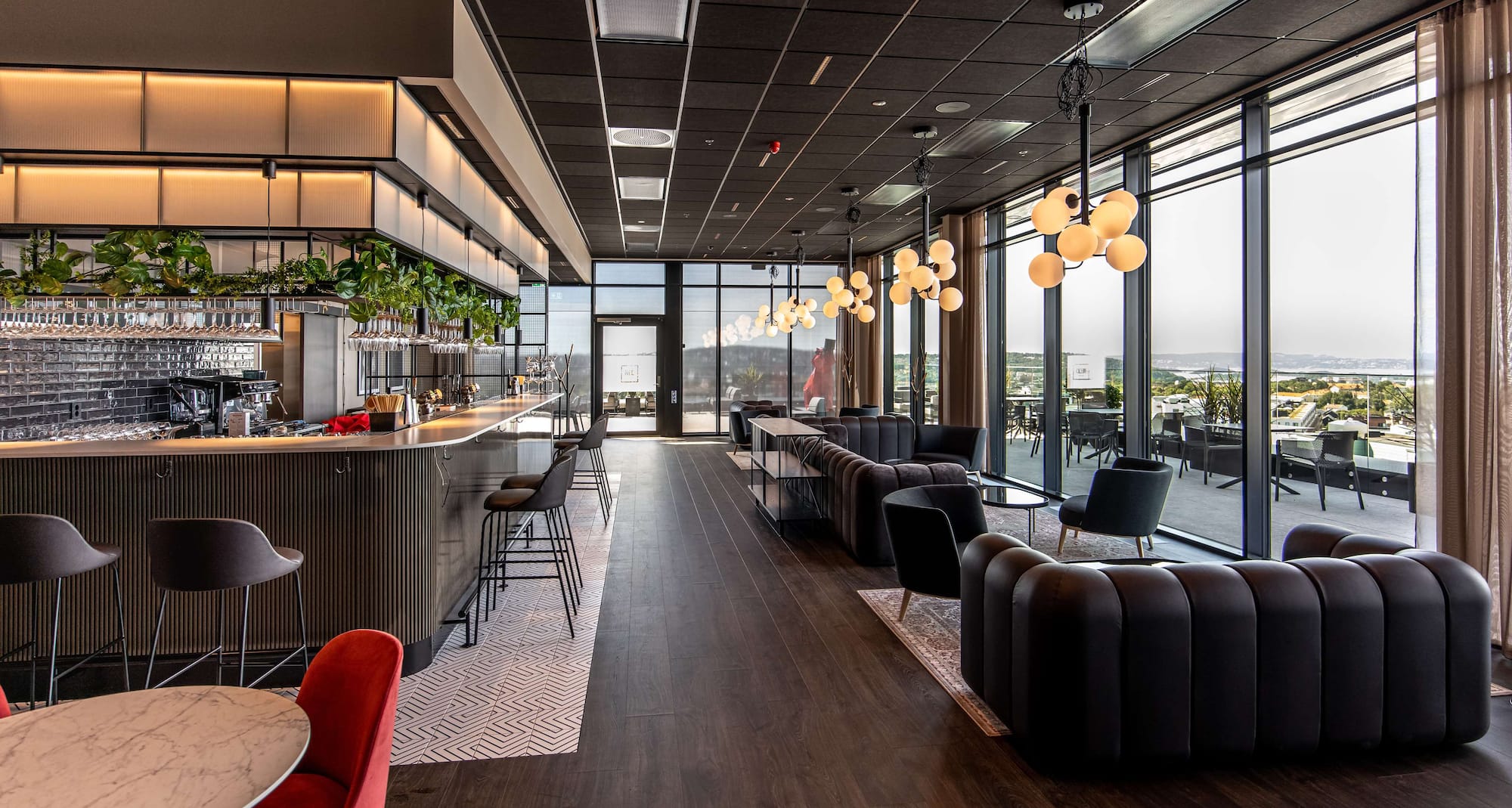 Radisson RED Oslo ?kern - Rooftop Bar/Lounge