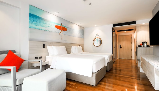 Radisson RED Phuket Patong Beach - Standard Room