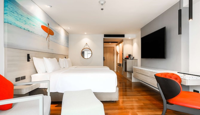 Radisson RED Phuket Patong Beach - Standard Room