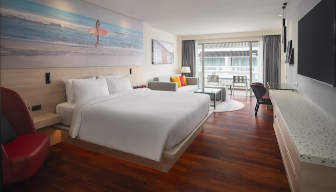 Radisson RED Phuket Patong Beach - Family Room