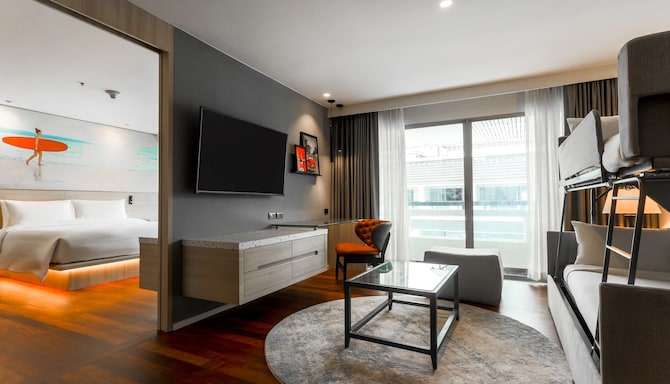 Radisson RED Phuket Patong Beach - Two Bedroom Suite