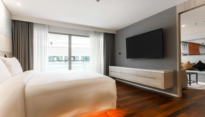 Radisson RED Phuket Patong Beach - Two Bedroom Suite