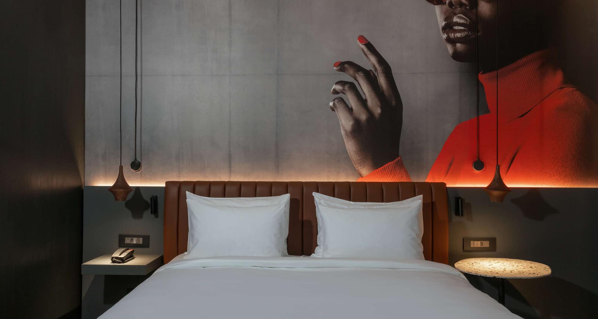 Radisson RED - Guest room