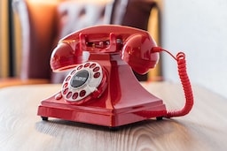 Radisson RED - RED phone