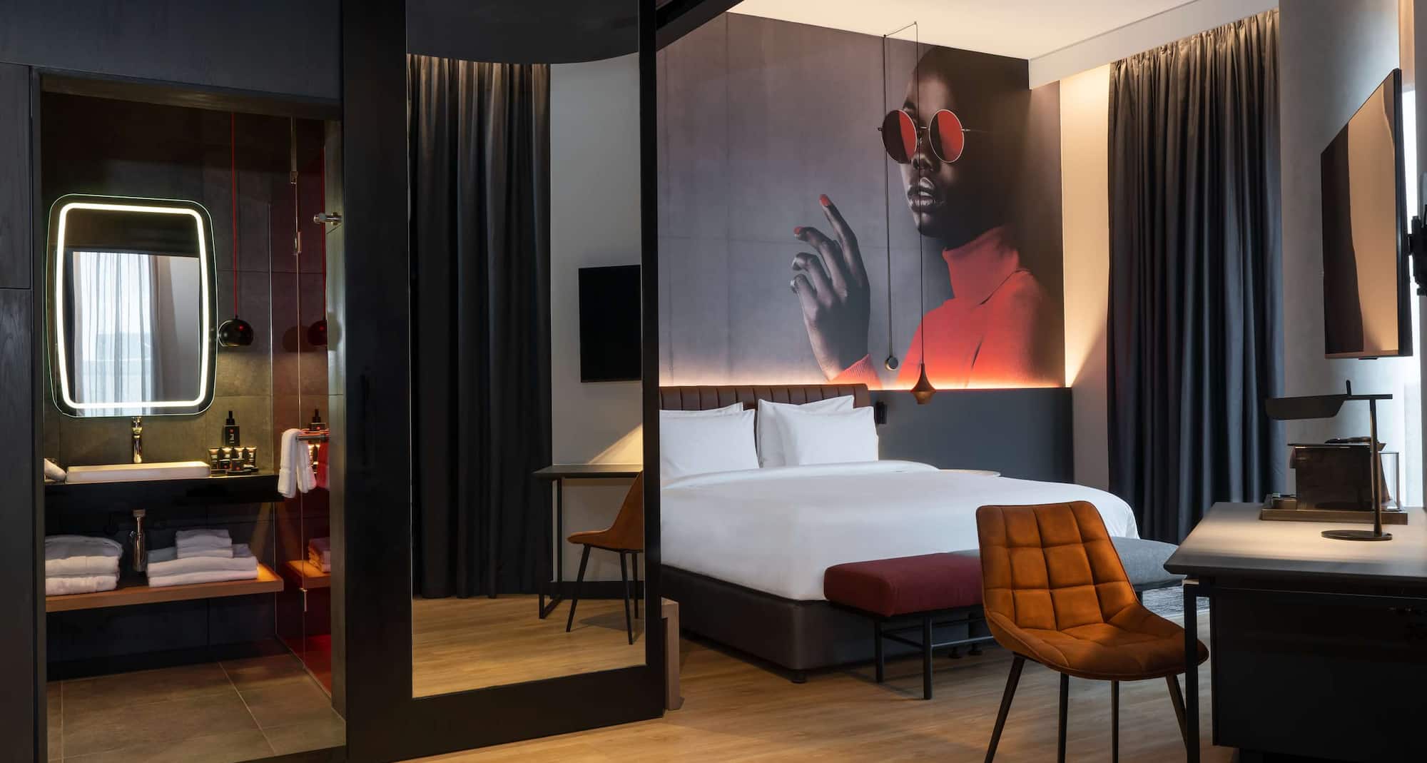 Radisson RED - Suite