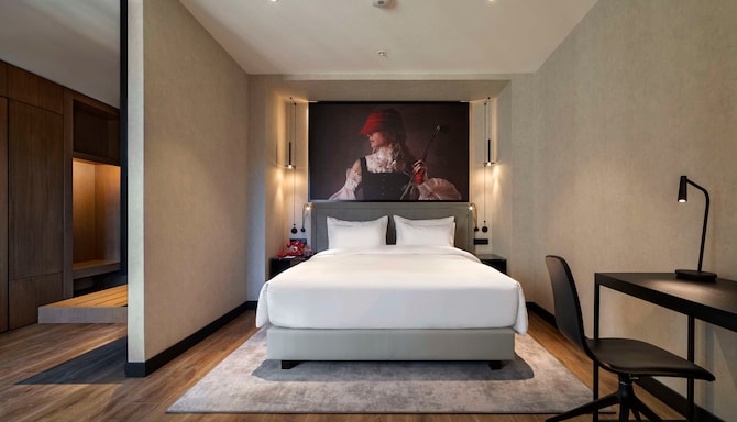 Radisson RED Tbilisi - Гостевые номера